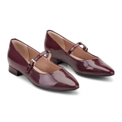 Women's Taren Total Motion Pointy Toe Dress Flats
