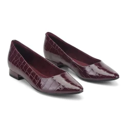 Women's Tessa Total Motion Pointy Toe Dress Flats